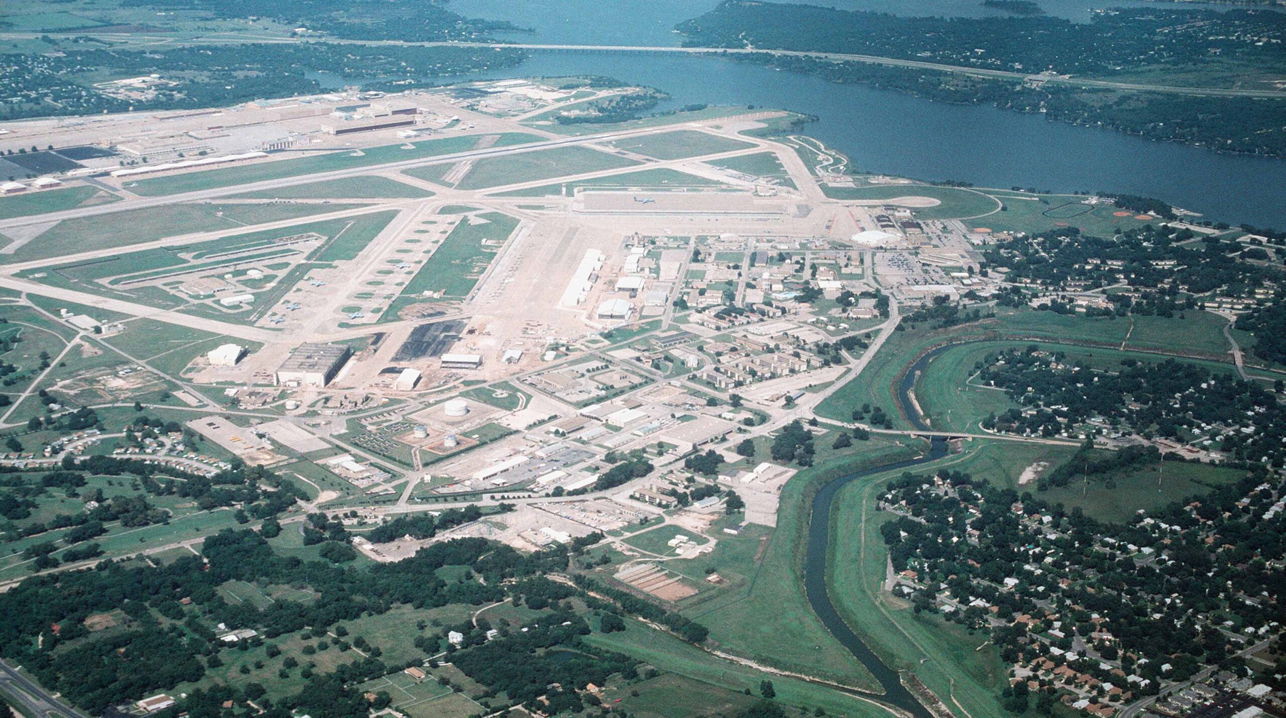 Runway Joint Rehabilitation at Naval Air Station Fort Worth: Overnight Repair with Zero Downtime